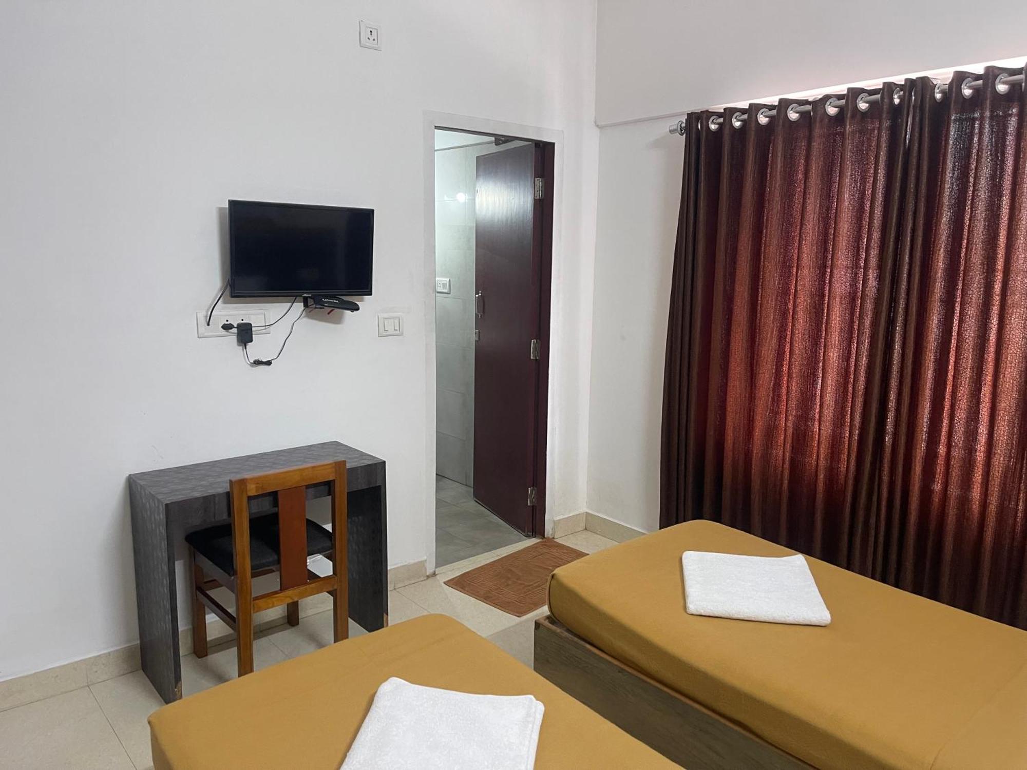 העיר בנגלור B Six Hotel מראה חיצוני תמונה