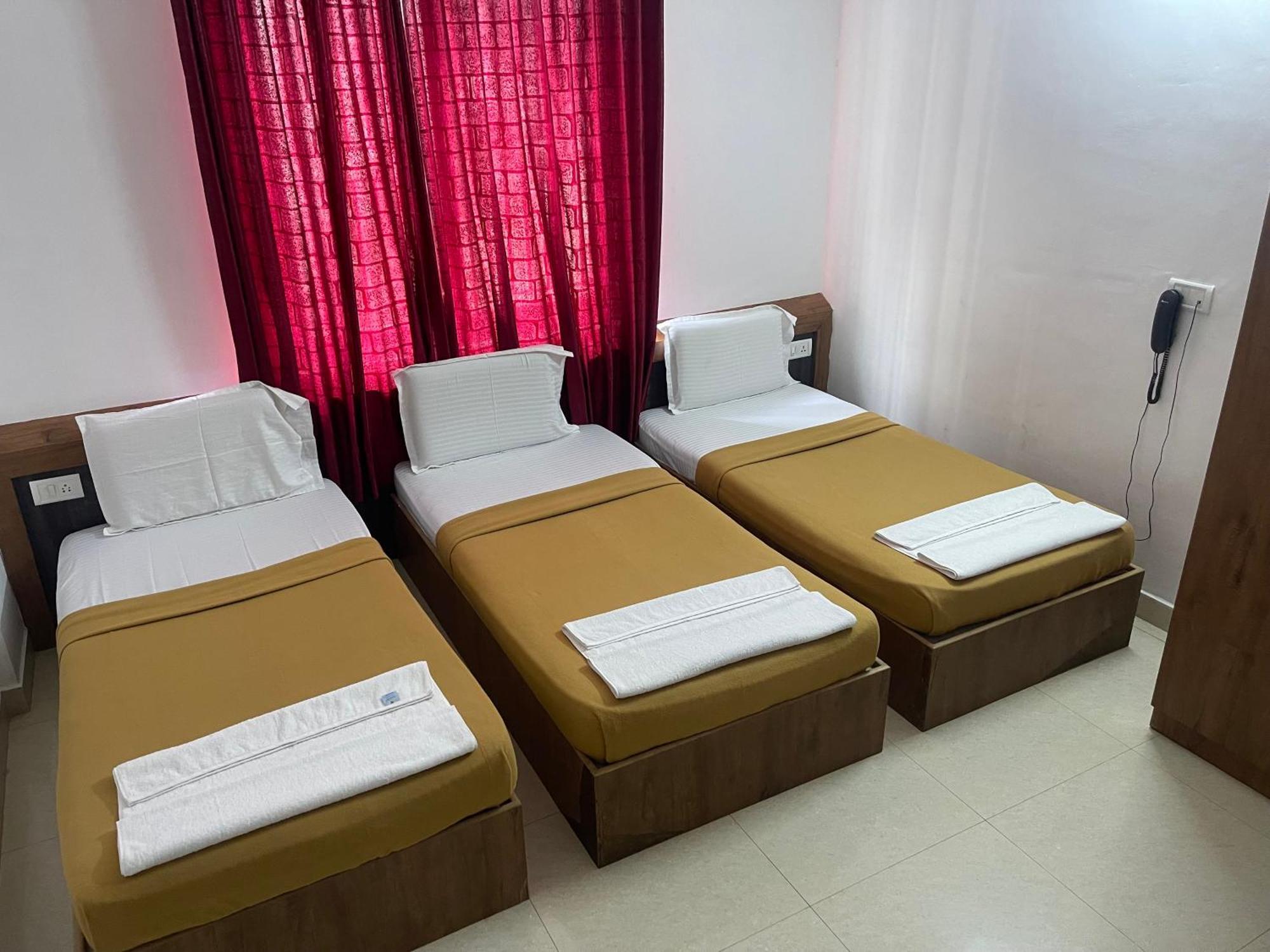 העיר בנגלור B Six Hotel מראה חיצוני תמונה