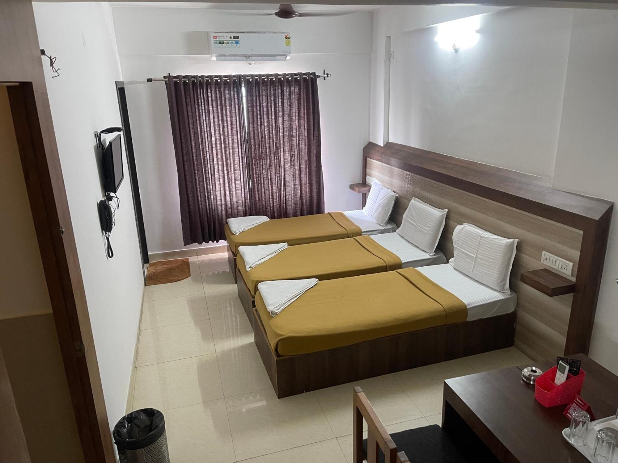 העיר בנגלור B Six Hotel מראה חיצוני תמונה
